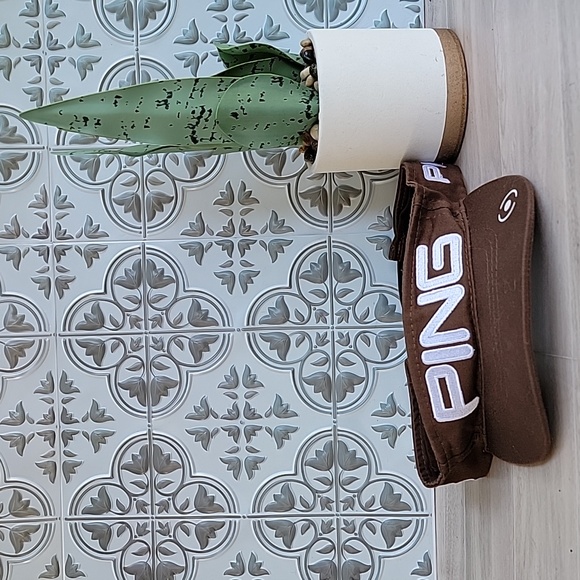 NWOT Ping Cadet Womens Adjustable Strapback Moisture Wicking Golf Visor Brown - Picture 3 of 12